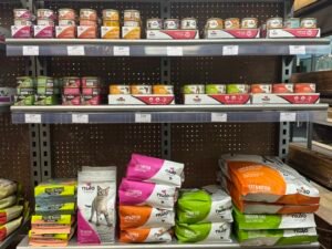 Gourmet cat food. Pet supply near me. Pet store las vegas